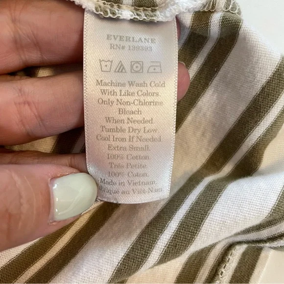 Everlane Long Sleeve Box Cut Pocket Tee Olive Green Tan Striped Shirt Size XS - Picture 7 of 10